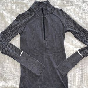 Lululemon tech half zip shirt